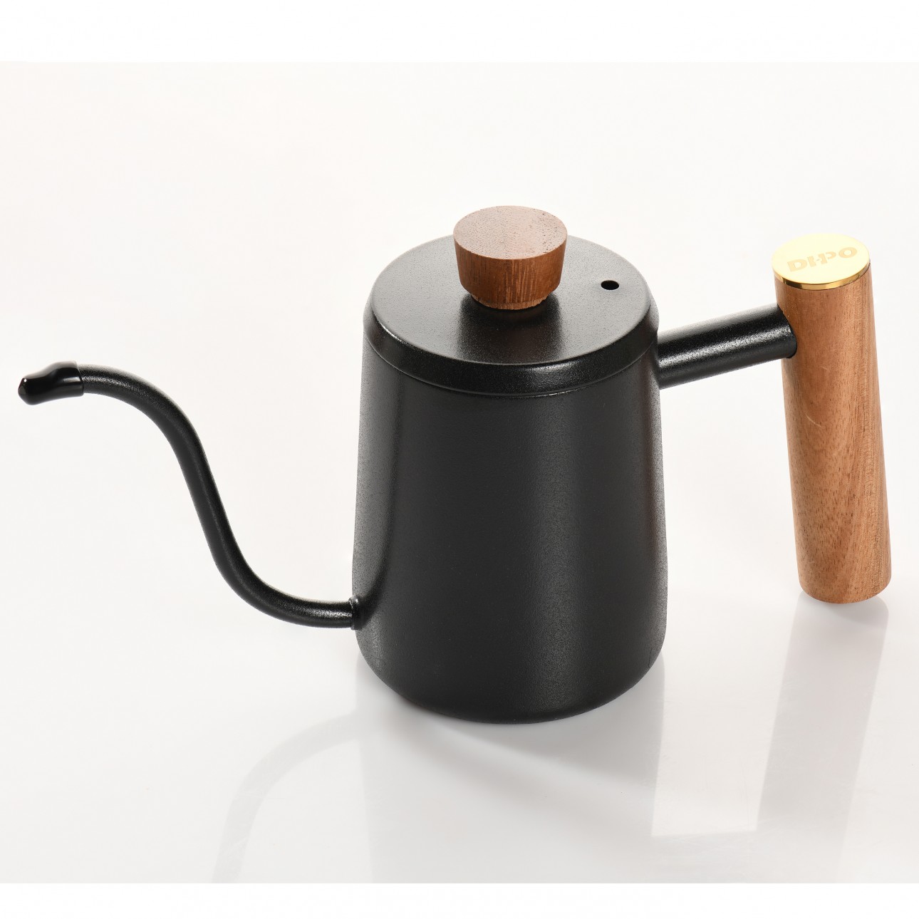 making coffee kettle